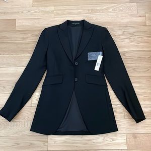 Black Theory blazer - size 00. NWT